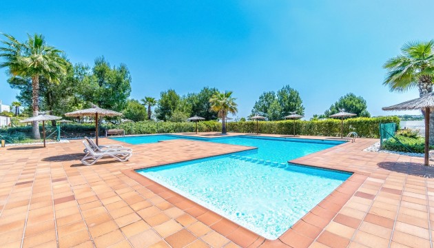 Resale - Apartment - Orihuela Costa - Las Colinas Golf