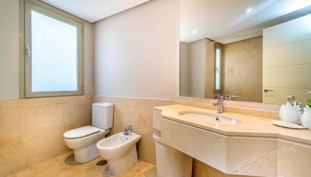 Resale - Apartment - Orihuela Costa - Las Colinas Golf