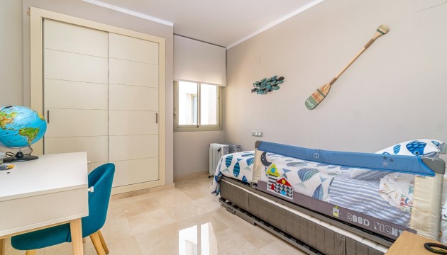 Resale - Apartment - Orihuela Costa - Las Colinas Golf