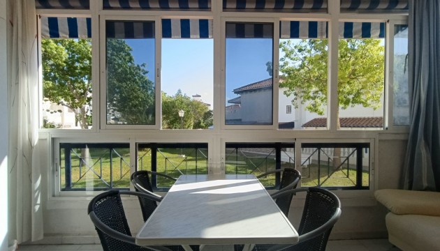 Videresalg - Studio - Torrevieja