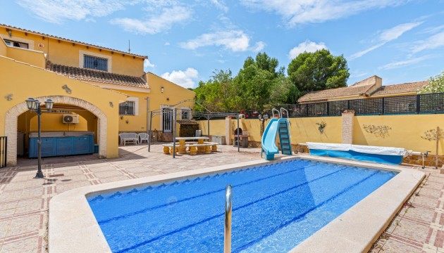 Wiederverkauf - Detached Villa - Jacarilla