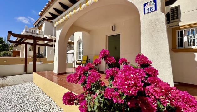 Resale - Townhouse - Orihuela Costa - Lomas de Cabo Roig