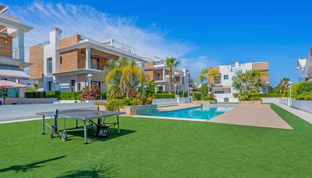 Wiederverkauf - Semi Detached Villa - Ciudad Quesada