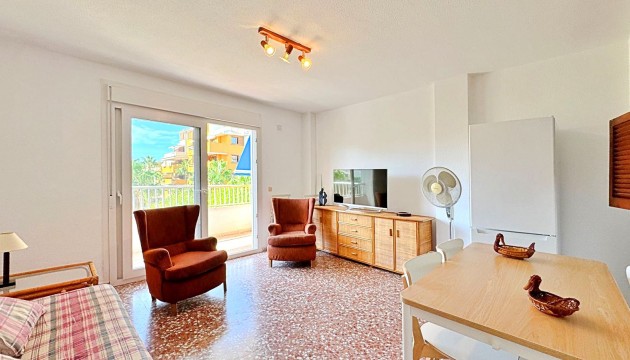 Resale - Apartment - Torrevieja - Punta Prima