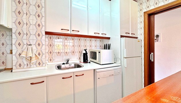 Resale - Apartment - Torrevieja - Punta Prima