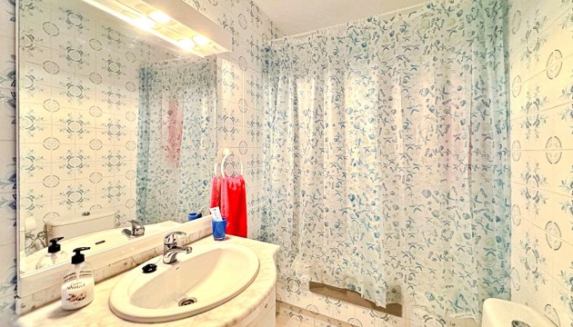 Resale - Apartment - Torrevieja - Punta Prima