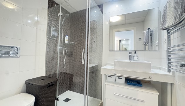 Resale - Apartment - Orihuela Costa - Punta Prima