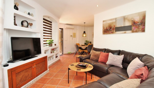 Resale - Apartment - Orihuela Costa - Punta Prima