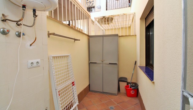 Resale - Apartment - Orihuela Costa - Punta Prima