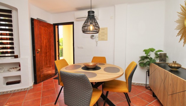 Resale - Apartment - Orihuela Costa - Punta Prima
