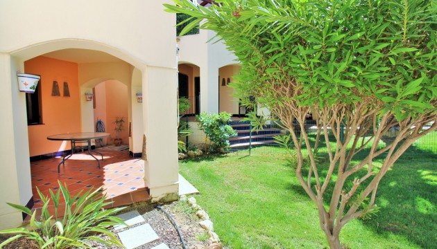 Resale - Apartment - Orihuela Costa - Punta Prima