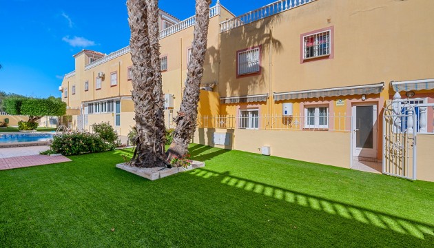 Resale - Apartment - San Miguel de Salinas - Orihuela Costa