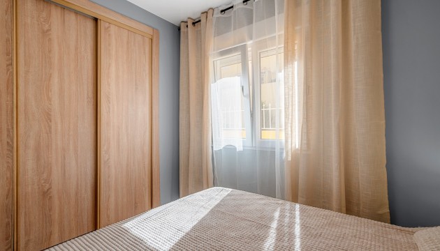 Resale - Apartment - San Miguel de Salinas - Orihuela Costa