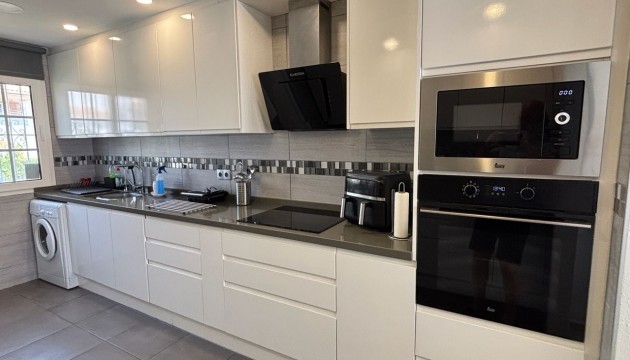 Resale - Detached Villa - Orihuela Costa - Villamartín