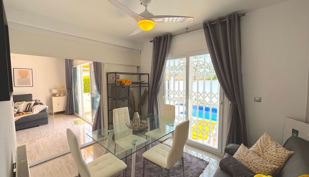 Resale - Detached Villa - Orihuela Costa - Villamartín