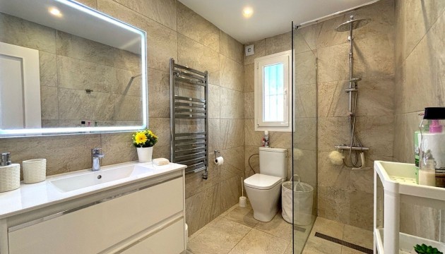 Resale - Detached Villa - Orihuela Costa - Villamartín