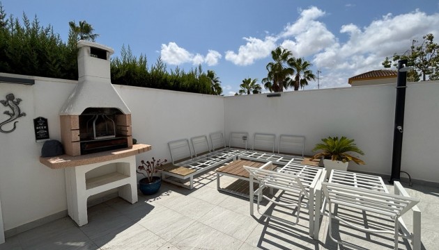 Resale - Detached Villa - Orihuela Costa - Villamartín