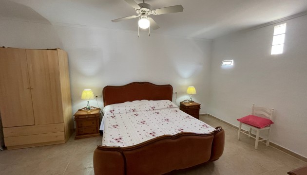 Wiederverkauf - Detached Villa - Daya Nueva