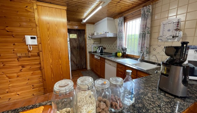 Resale - Detached Villa - La Marina