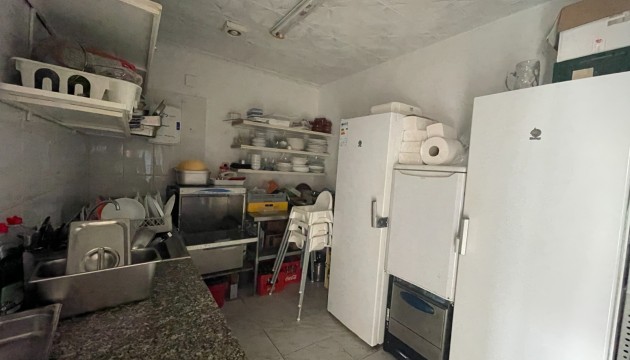 Videresalg - Kommersiell - Torrevieja