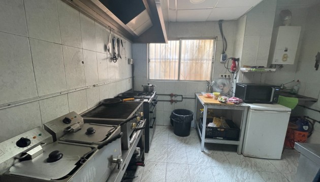 Videresalg - Kommersiell - Torrevieja