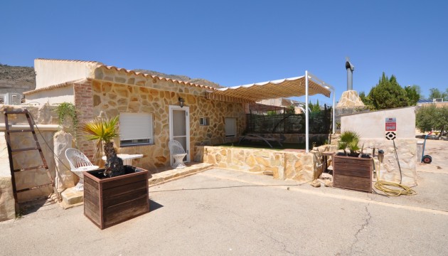 Resale - Country House - Crevillente