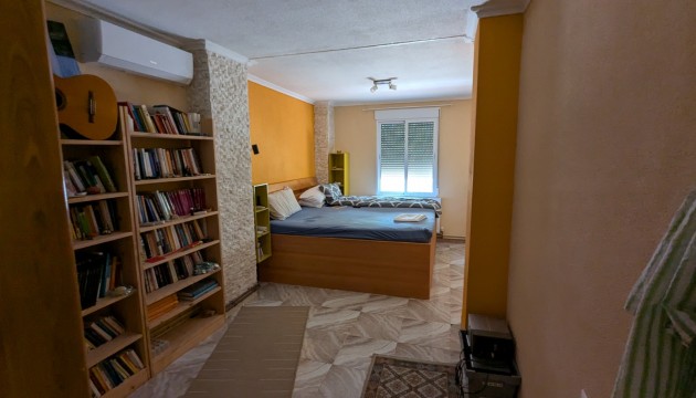 Resale - Country House - Crevillente