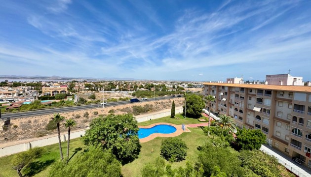 Перепродажа - Квартира - Torrevieja