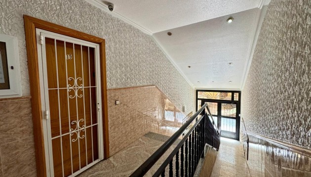 Перепродажа - Квартира - Torrevieja