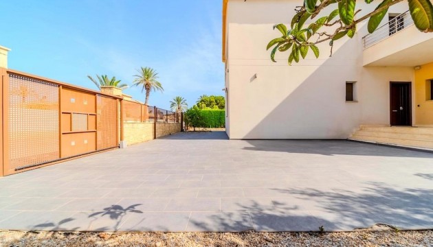 Resale - Detached Villa - Orihuela Costa - Cabo Roig