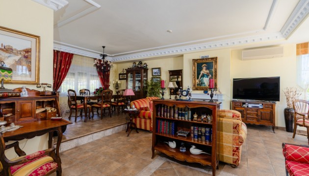 Reventa - Chalet Independiente - San Vicente del Raspeig