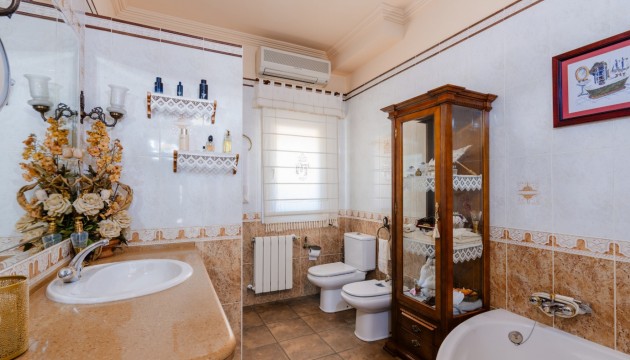 Reventa - Chalet Independiente - San Vicente del Raspeig