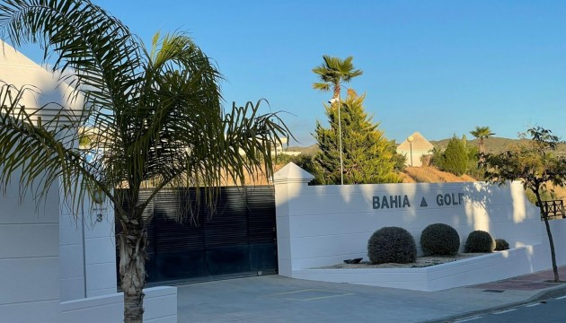 Resale - Apartment - Mutxamel - Club De Golf Bonalba