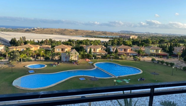 Resale - Apartment - Mutxamel - Club De Golf Bonalba