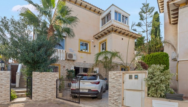 Resale - Detached Villa - Orihuela Costa - Playa Flamenca