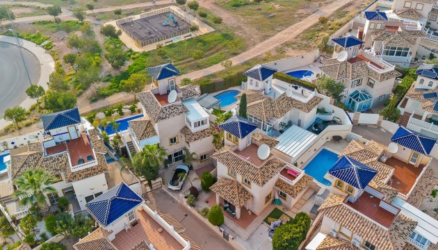 Resale - Detached Villa - Orihuela Costa - Playa Flamenca