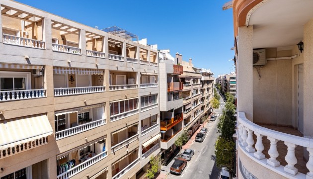 Resale - Apartment - Torrevieja - Playa del Cura