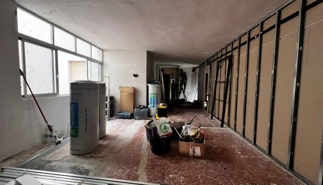 Resale - Apartment - Alicante - Benalua