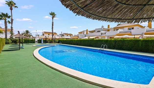 Herverkoop - Detached Villa - Torre de la Horadada