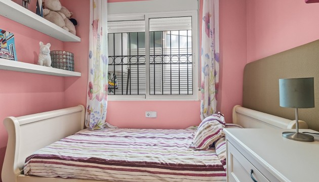 Herverkoop - Detached Villa - Torre de la Horadada