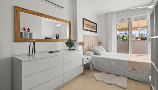 Herverkoop - Detached Villa - Torre de la Horadada