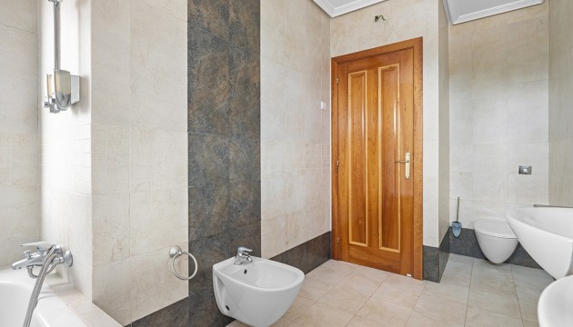 Resale - Detached Villa - Alicante - Rebolledo