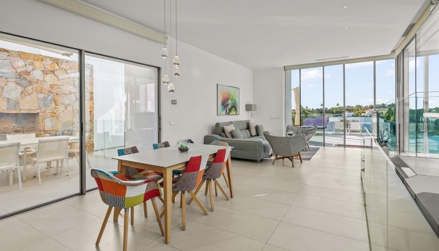 Reventa - Chalet Independiente - Las Colinas Golf