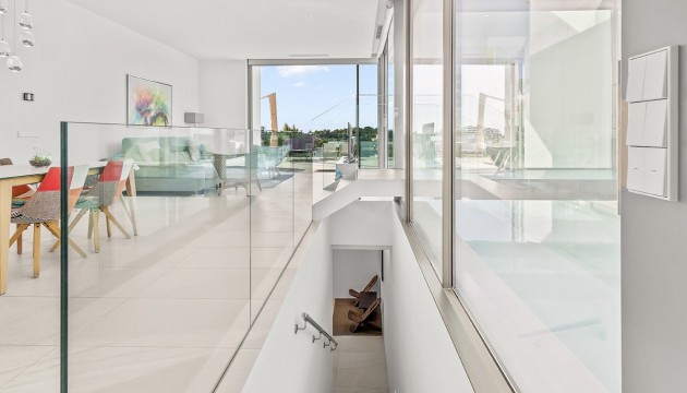 Reventa - Chalet Independiente - Las Colinas Golf