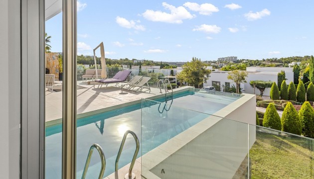 Reventa - Chalet Independiente - Las Colinas Golf