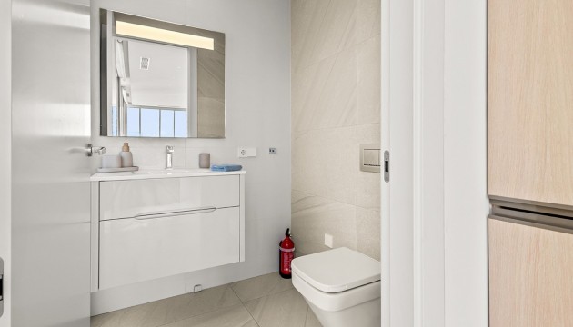 Reventa - Chalet Independiente - Las Colinas Golf