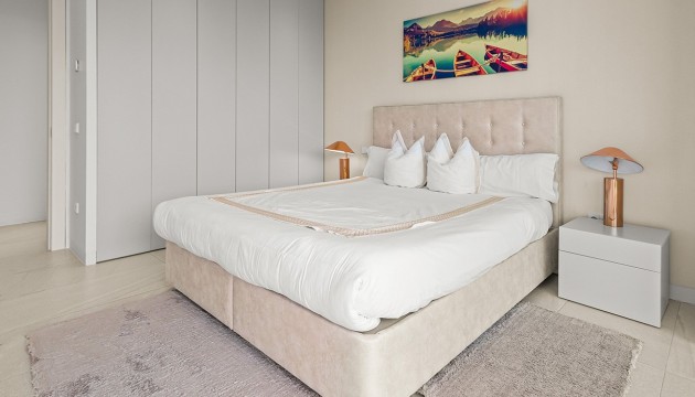 Reventa - Chalet Independiente - Las Colinas Golf