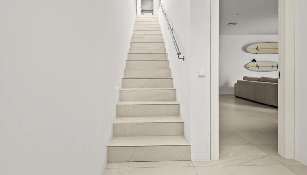 Reventa - Chalet Independiente - Las Colinas Golf