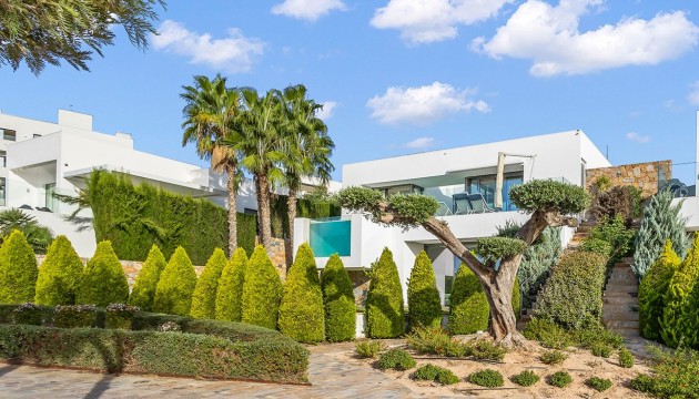 Reventa - Chalet Independiente - Las Colinas Golf