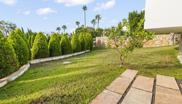 Reventa - Chalet Independiente - Las Colinas Golf